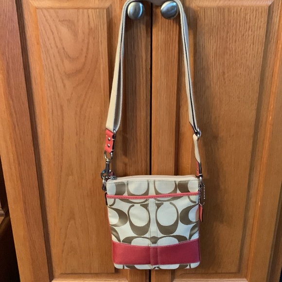 Coach Crossbody Petite Bag - Picture 2 of 5